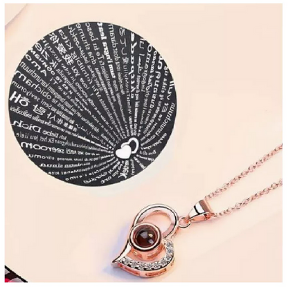 Rosa Eterna en Caja + Collar Proyección 'Te Amo' – Regalo que Enamora 💖